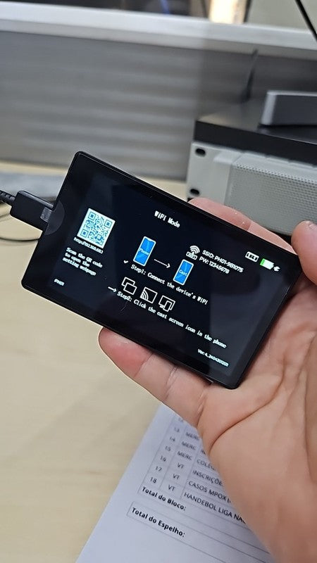 Using Emely POVScreen Monitor for Rear Camera Vlogging