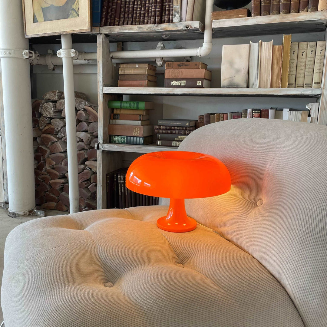 Retro Orange Mushroom Table Lamp - Modern Bedside Lighting